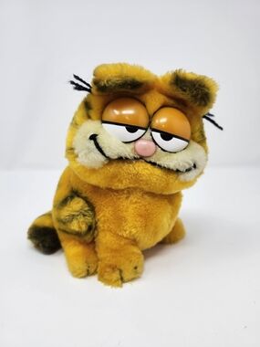 1981 Vintage Garfield Plush